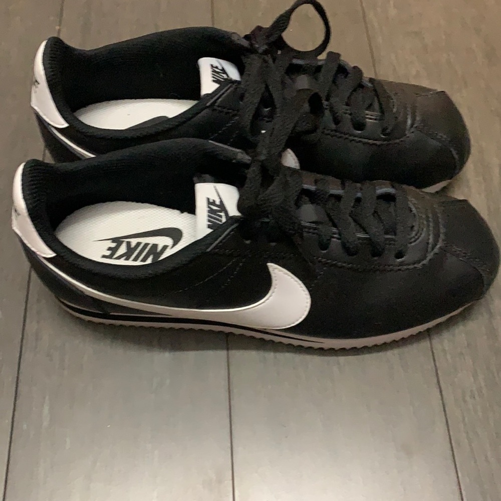 Nike shoes
